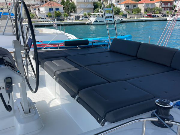 Catamaran Tour